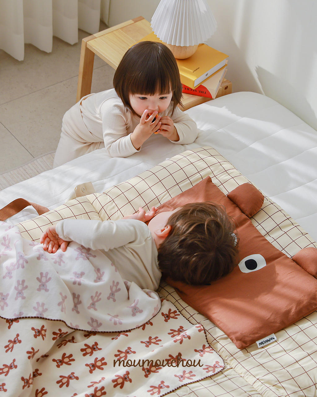 Moumouchou "With Friends" Four Seasons Nap Pad Set